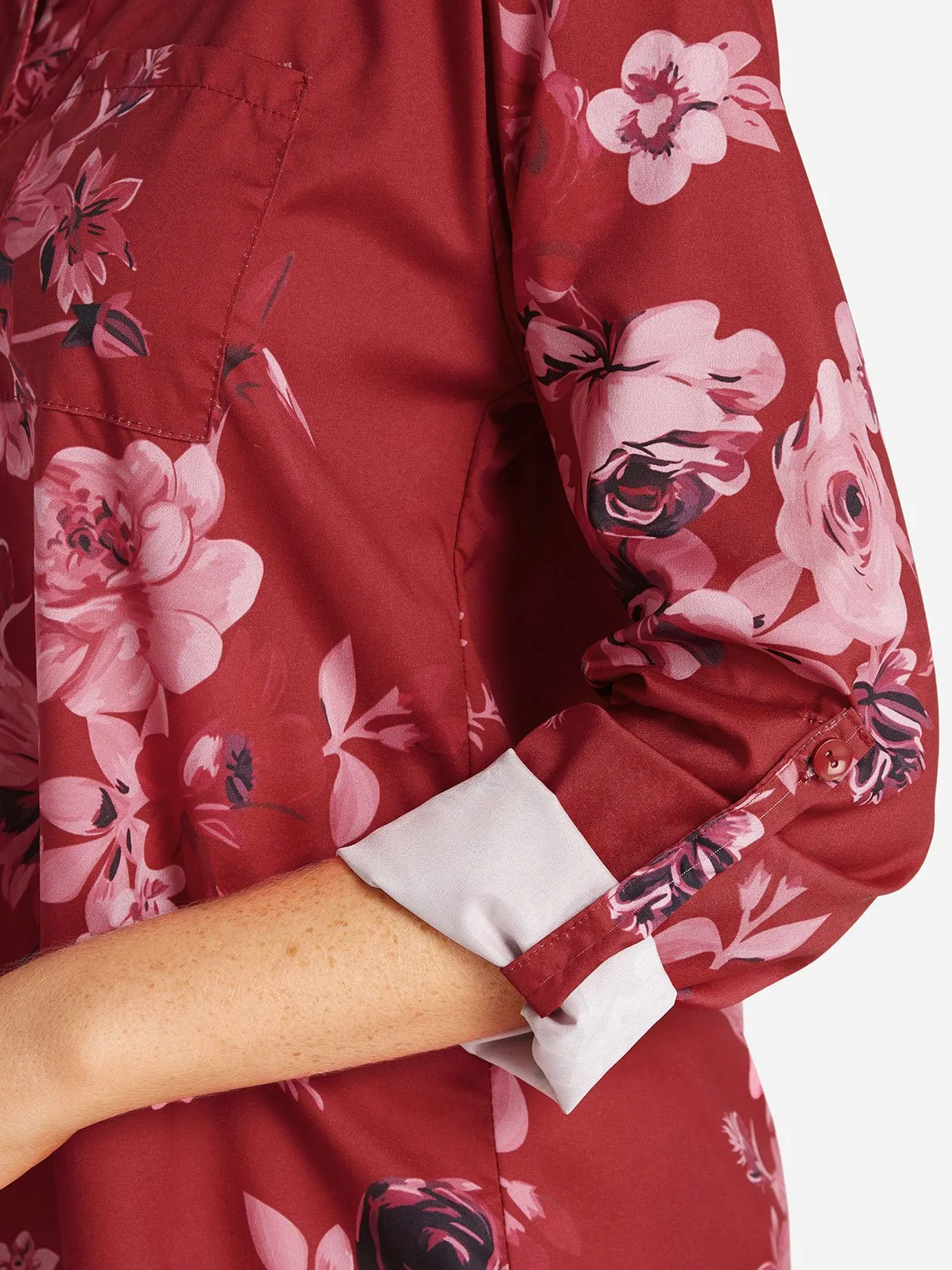 Custom V-Neck Floral Print Side Pockets 3/4 Sleeve Blouses