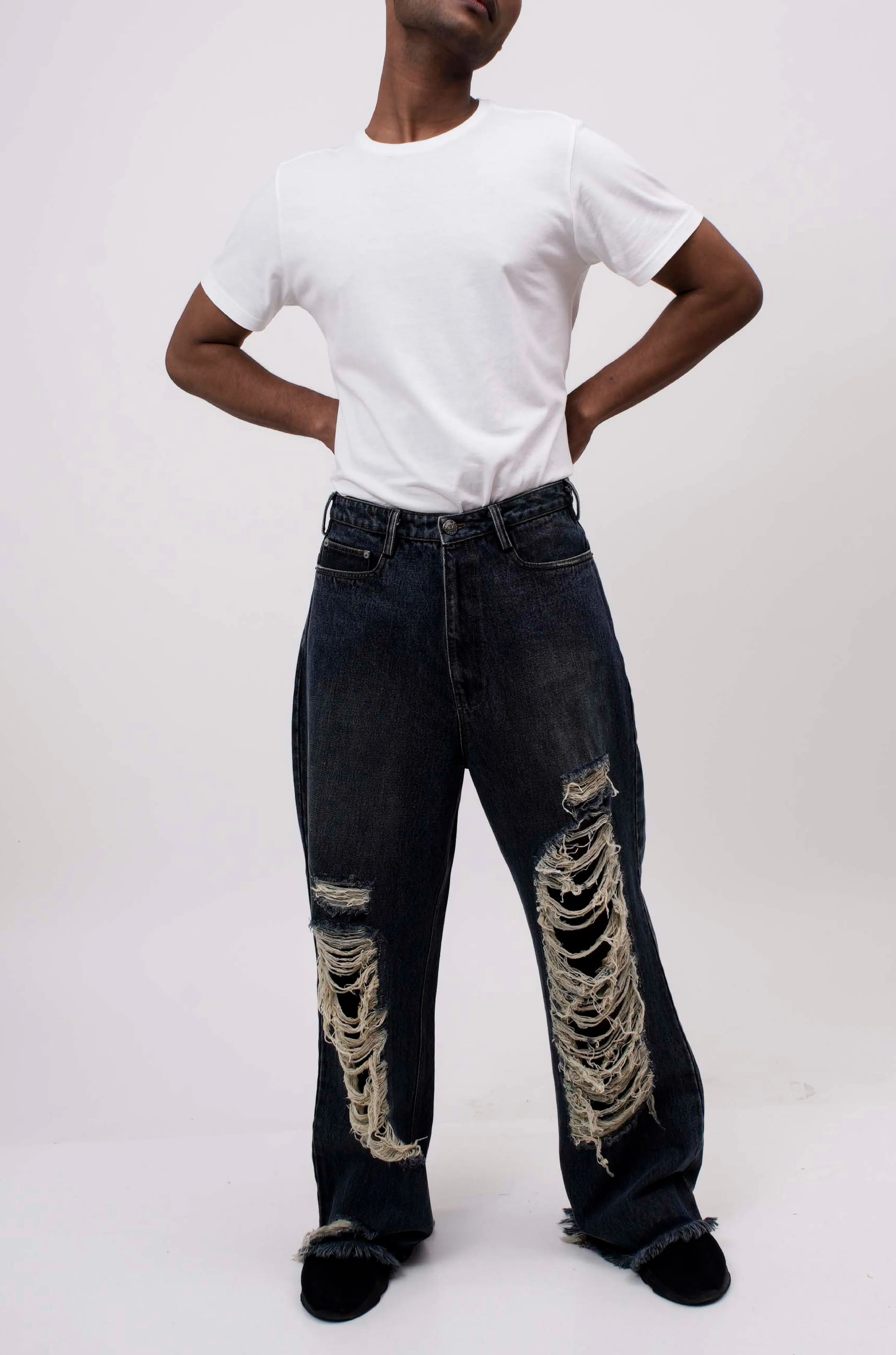 Indigo Distressed Jeans