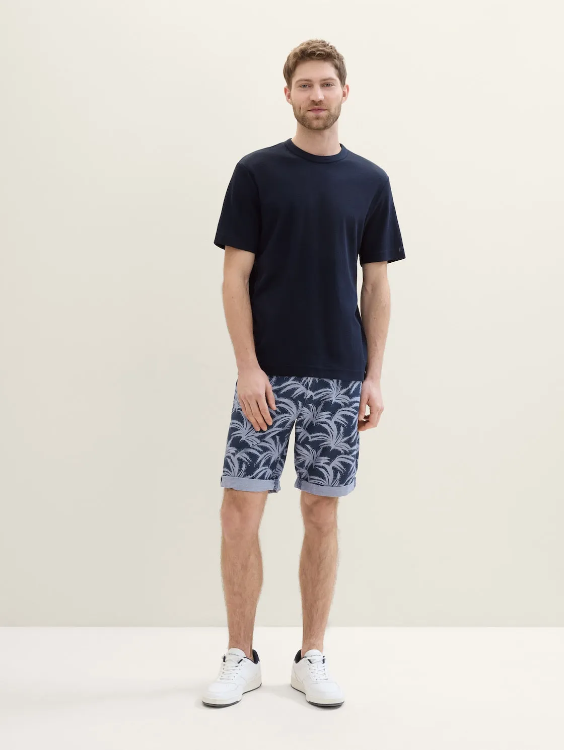 REGULAR PRINTED CHINO SHORTS