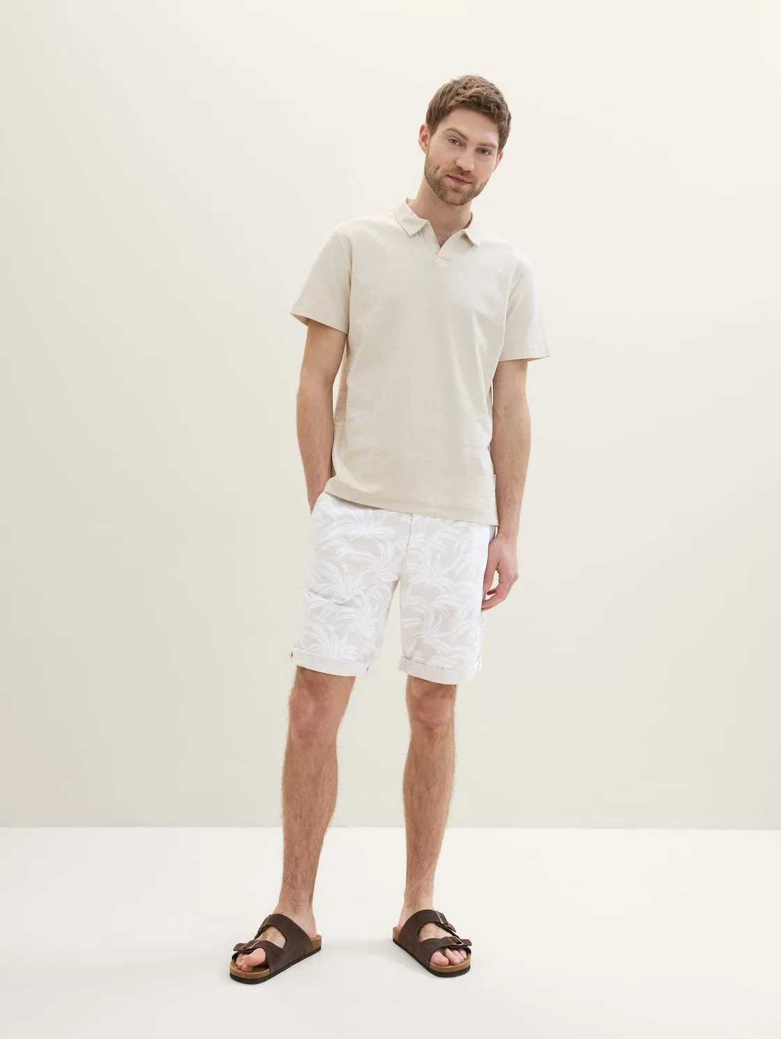 REGULAR PRINTED CHINO SHORTS