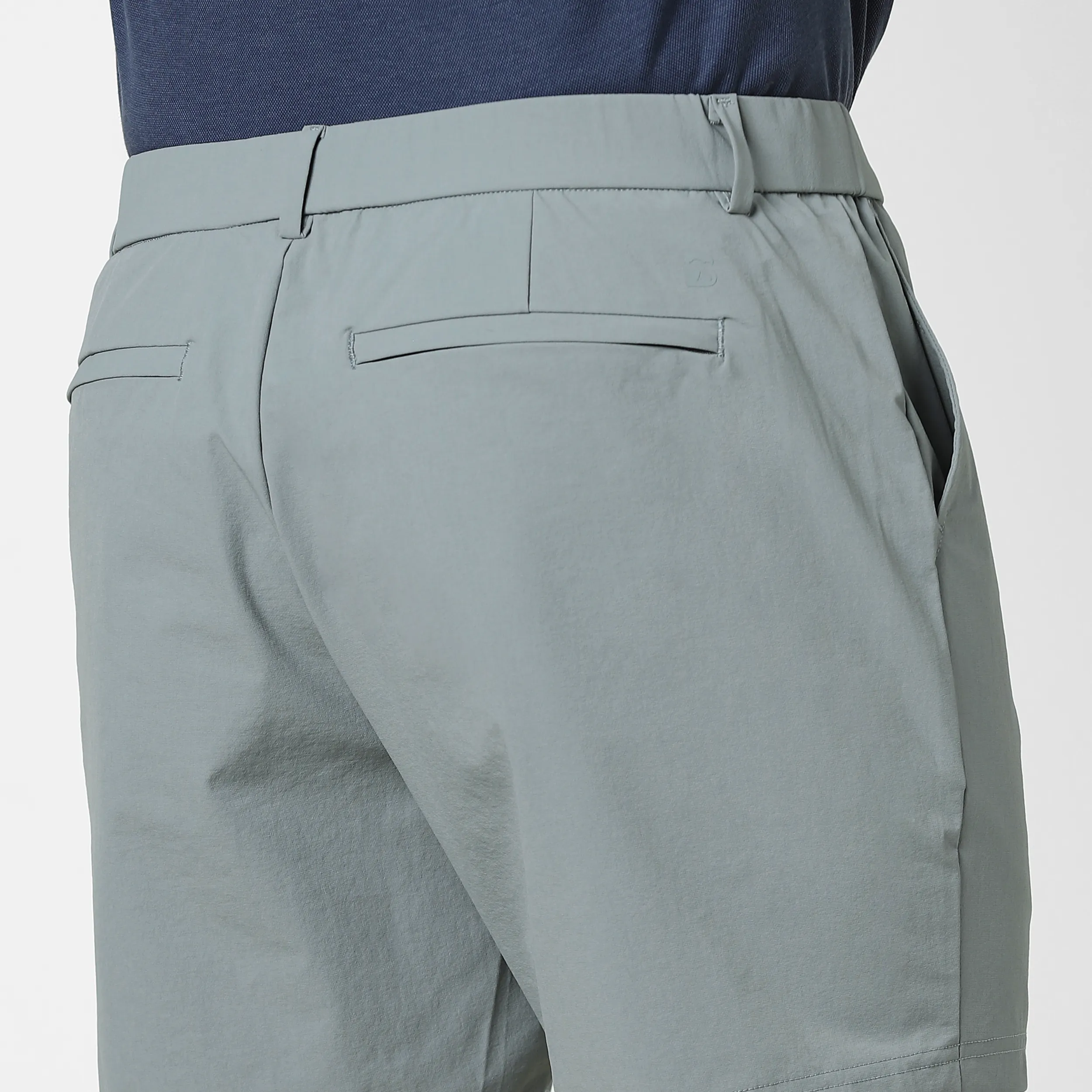 Tour Short