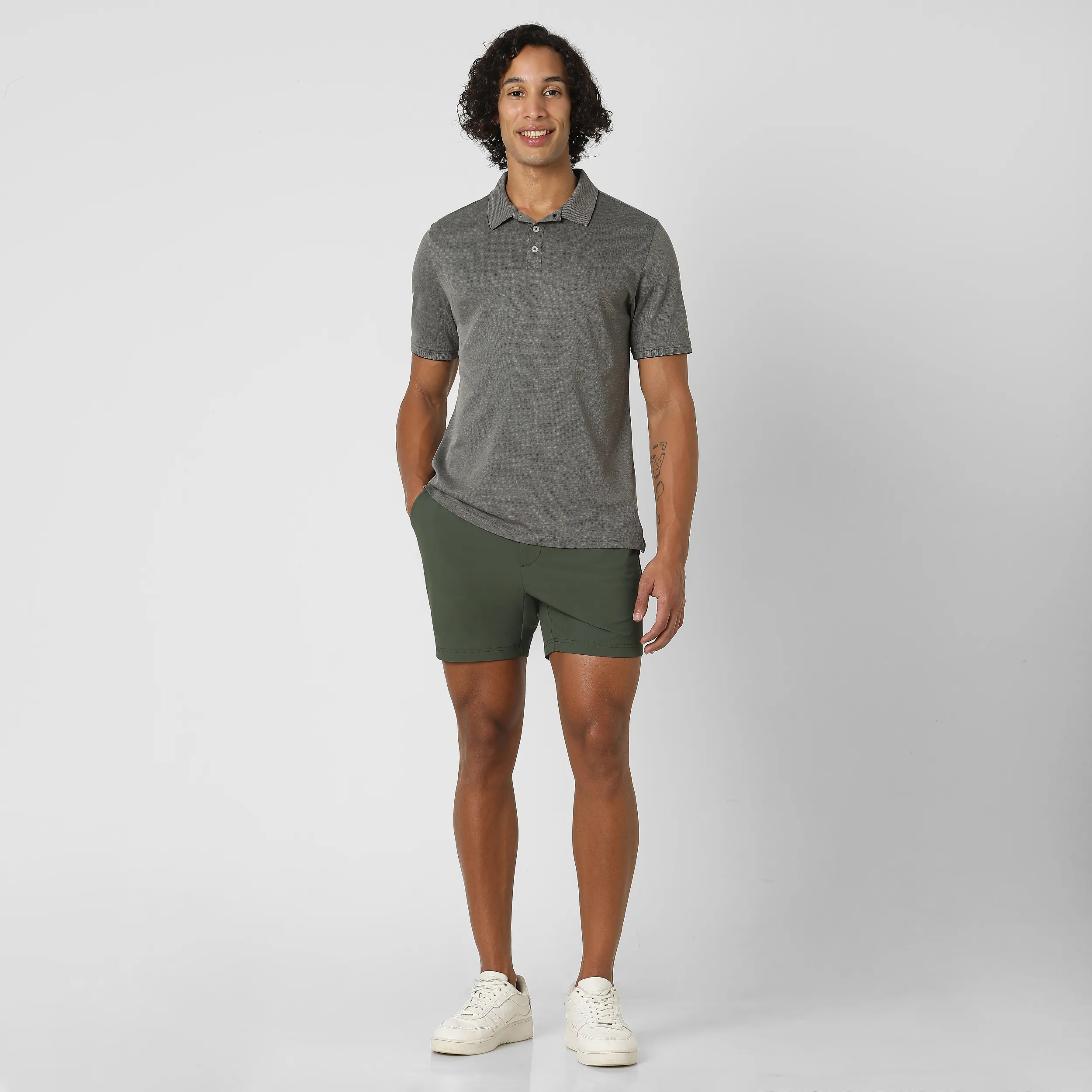 Tour Short